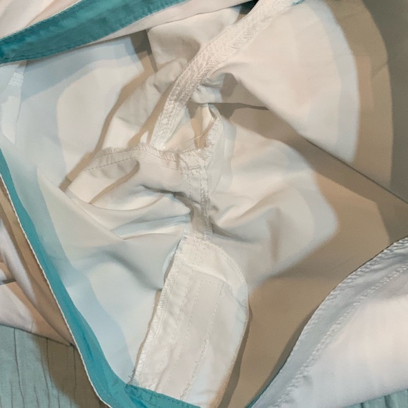 Men’s White & Teal Unlined Velcro Swim Shorts Med - Picture 5 of 6